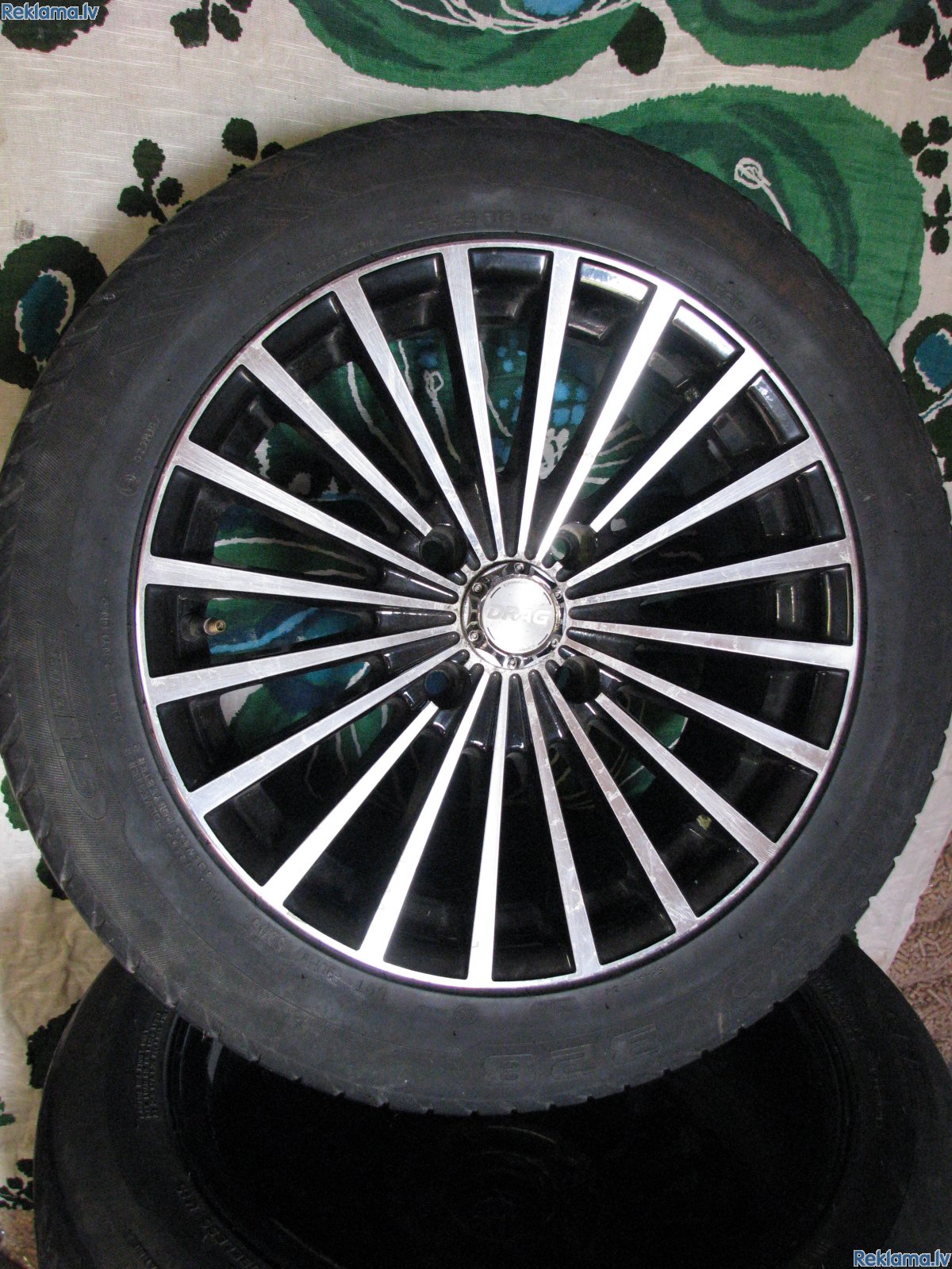 Ad Photo
