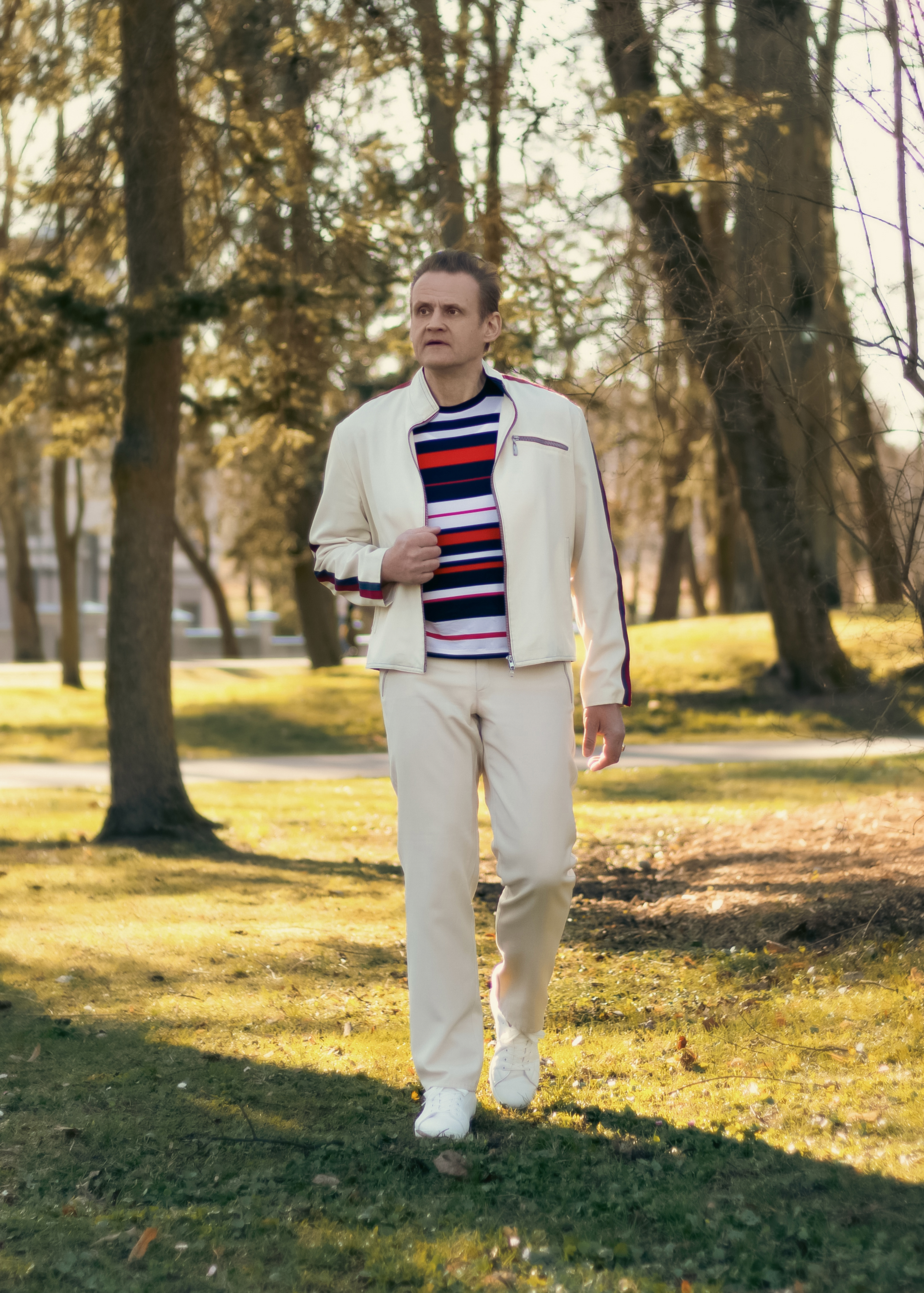 Ad Photo